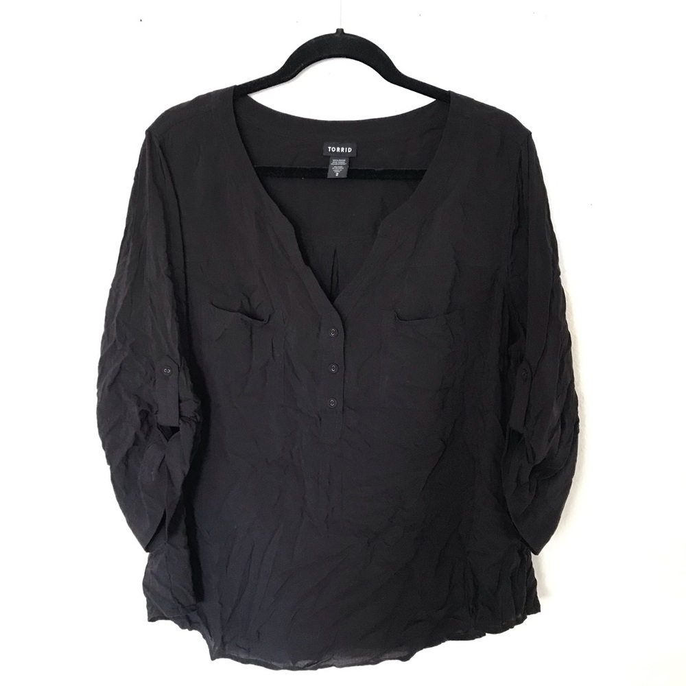 Torrid Quarter button top (2x)